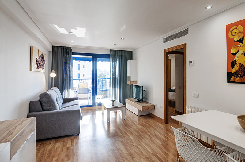 Bright living room with terrace in Patacona Beach Apartment 2, Valencia